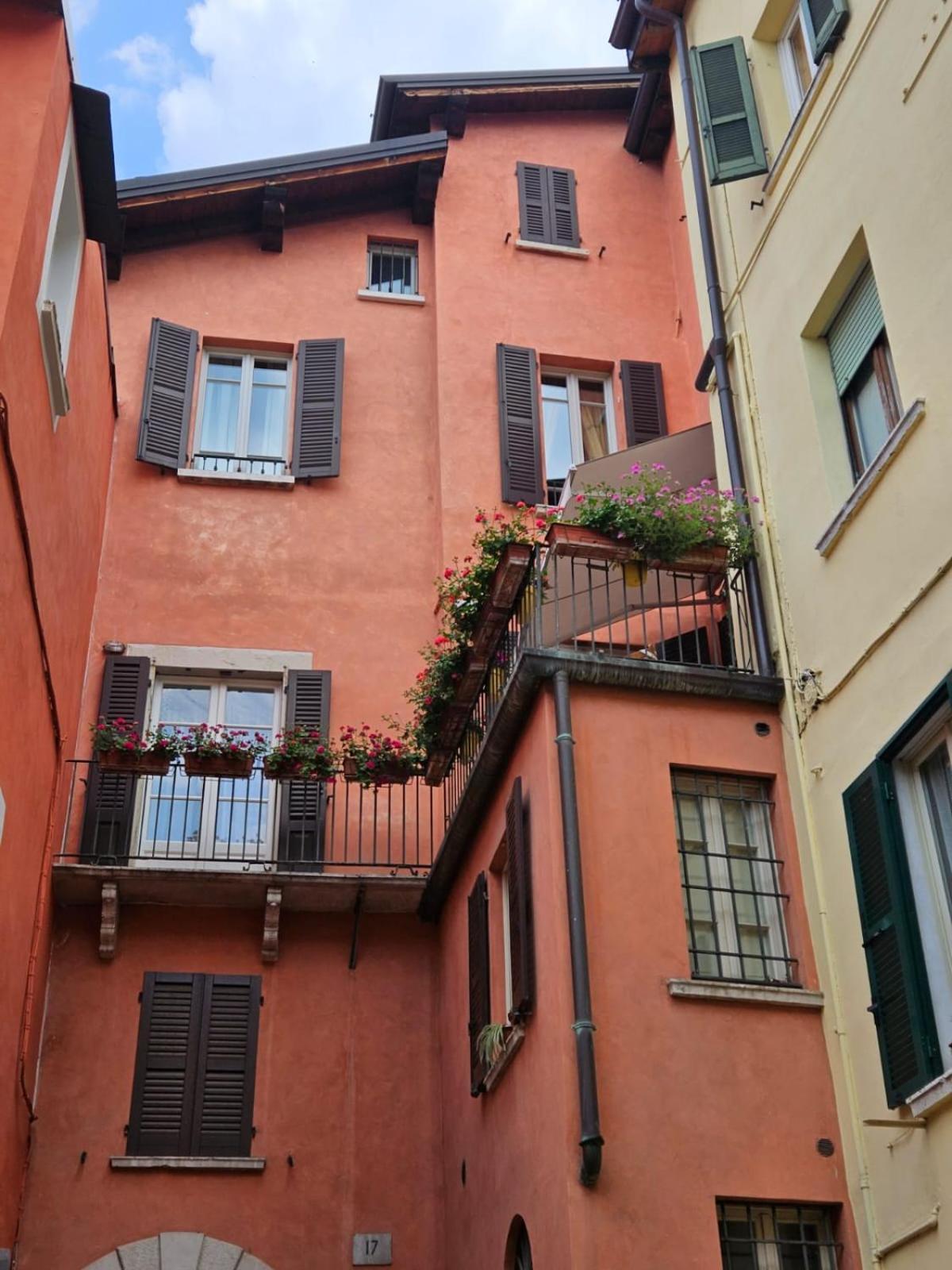 Il Cortiletto- Le Piazze Daire Brescia Dış mekan fotoğraf
